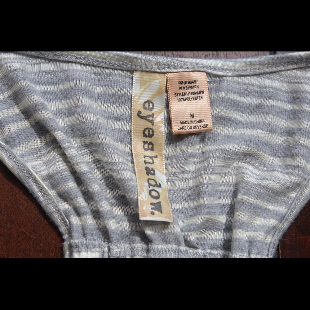 Eyeshadow Racerback Ruffle Tank - Size M - Picture 2 of 3